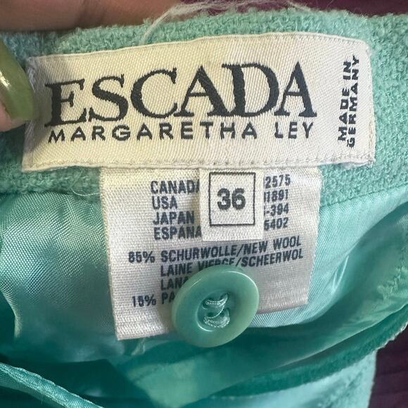 Vintage Escada Baby Blue Wool Pencil Skirt – Elegant & Timeless - Picture 4 of 4